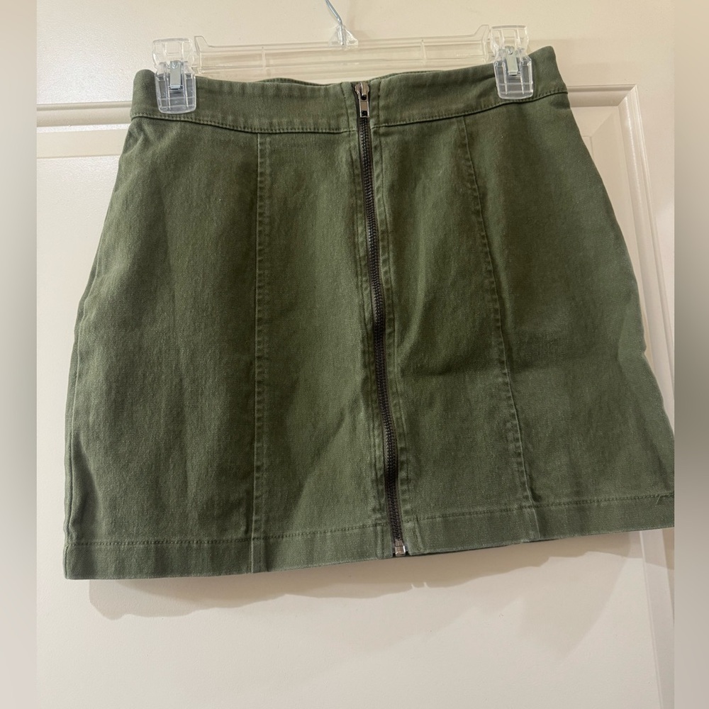 Forever 21 Dark Green Mini Skirt with Zipper